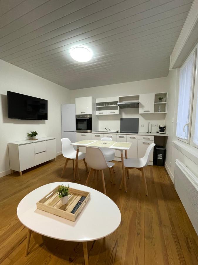 Charmant Logement Avec Garage A เลอปอร์เตล ภายนอก รูปภาพ